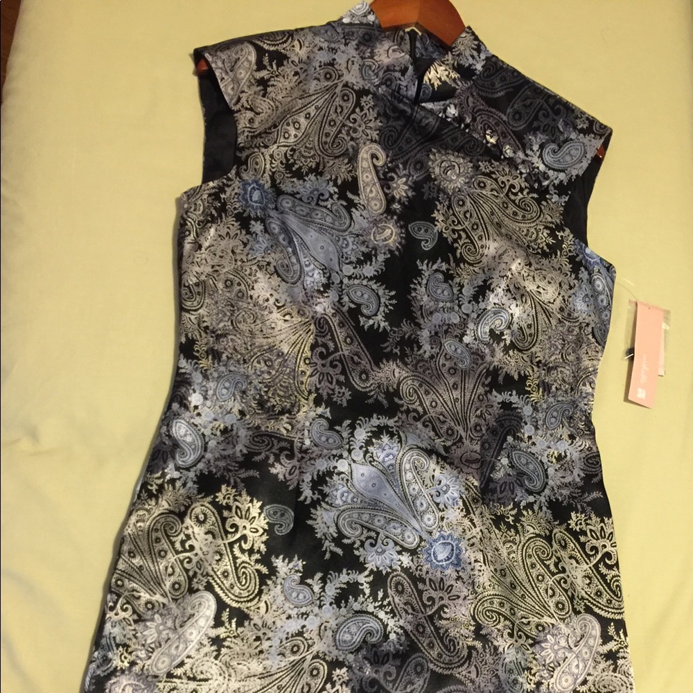 Shiny silver Japanese Dress